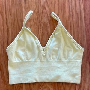 Alo Delight Bralette - Pale Yellow